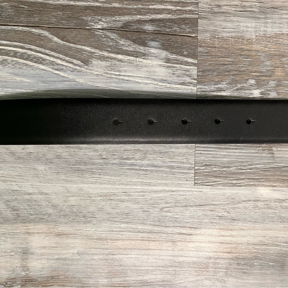 Men’s Reversible Express leather belt. New!! Black/Gray reversible - Picture 5 of 7